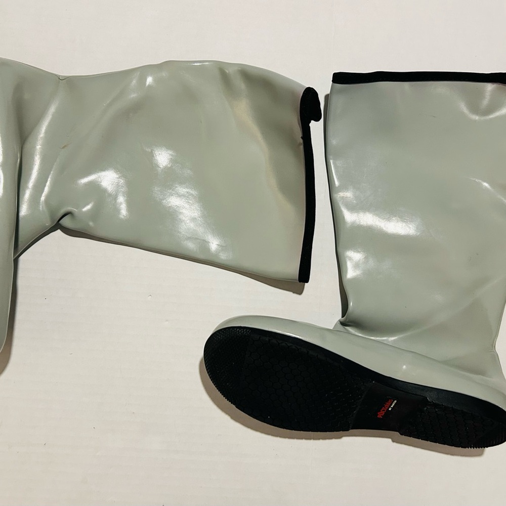 Baffin Packables Tall Rain Boots in Grey Gray Women's Size 10 w/ Box #PACK-W001